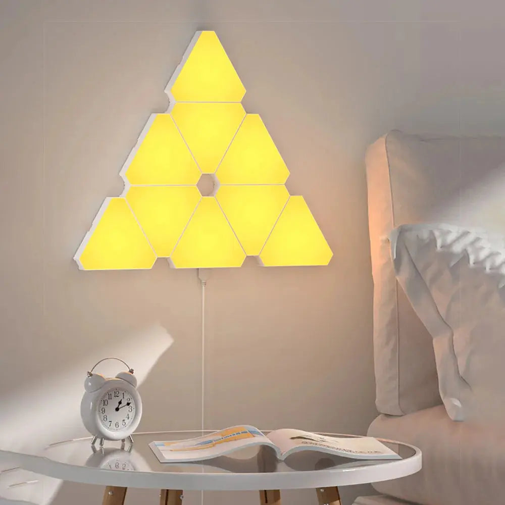 LED Triangular Quantum Lamp RGB Wall - EVERYDAY